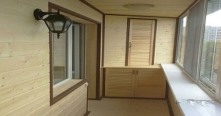 Отделка балкона под ключ Качканар, цена от 5696 руб.